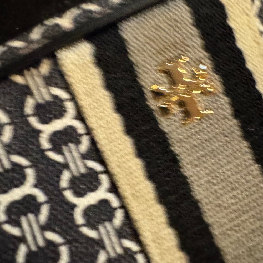 Tory Burch Black Gemini Link Crossbody Bag - Like New - Picture 12 of 13